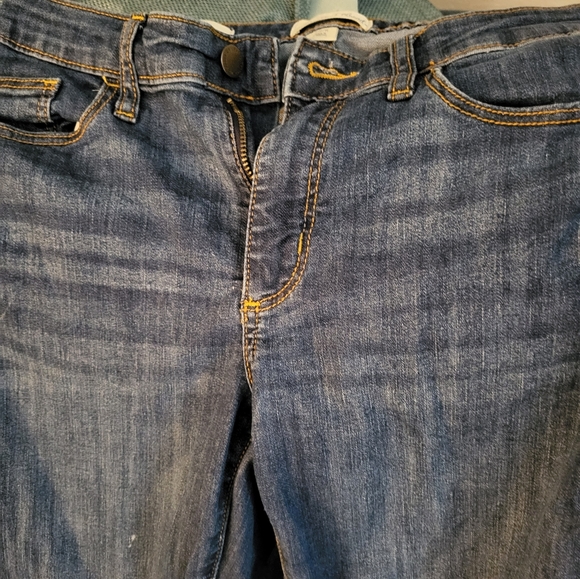 Universal Thread EUC Jeans - Picture 2 of 5